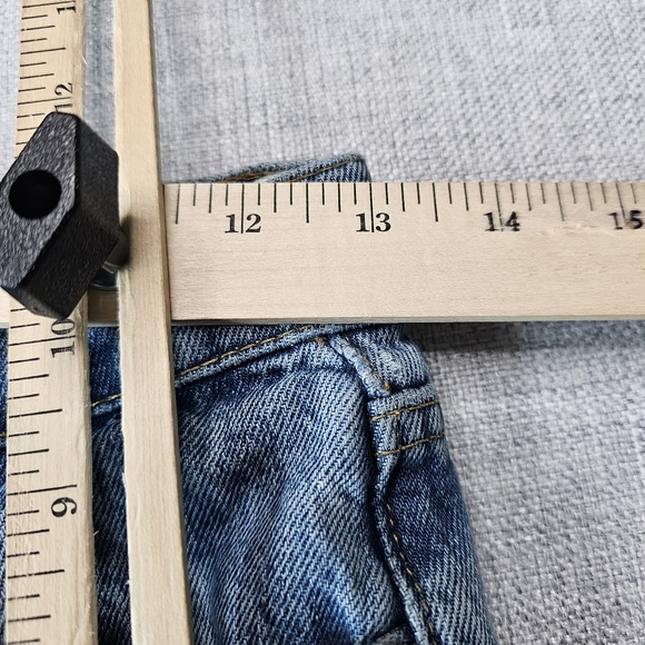 BDG Pax High Waisted Distressed Jeans 26 cropped  29" Inseam - Picture 11 of 16